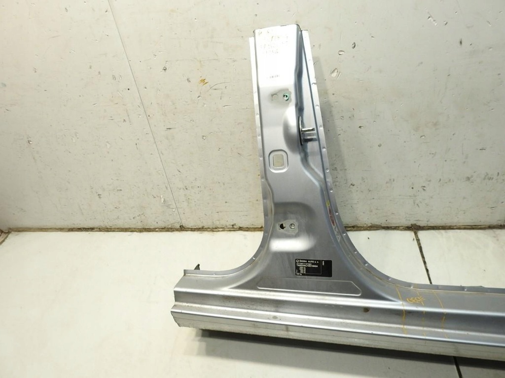 фото №8, Блок двигуна середній правий 9156 skoda fabia ii