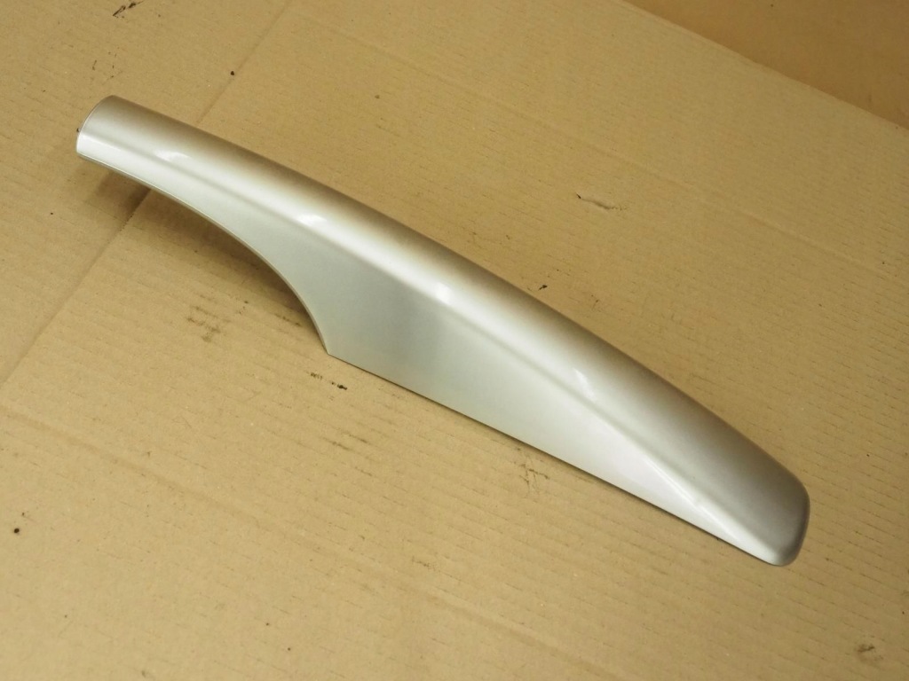 фото №1, Захист заглушка рейлінг правий перед peugeot 307 sw kombi ezrc