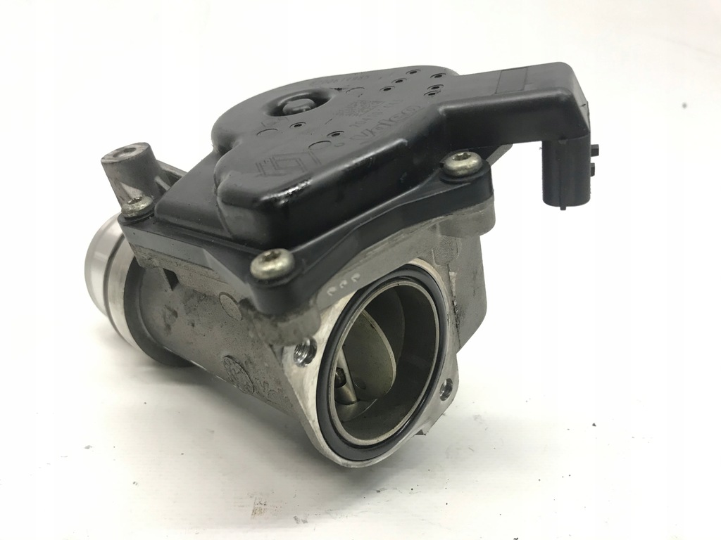 фото №1, Duster juke clio 1.5dci дроссельная заслонка 8200614985