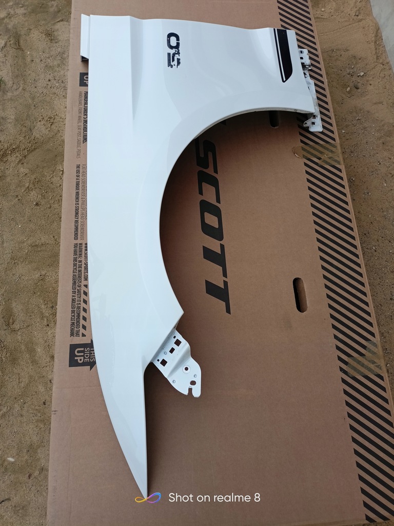 фото №1, Ford mustang крила передній лівий