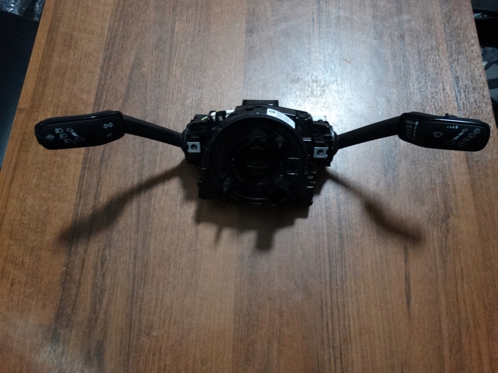 фото №1, Переключатели лента модуль руля vw golf 8 viii 1