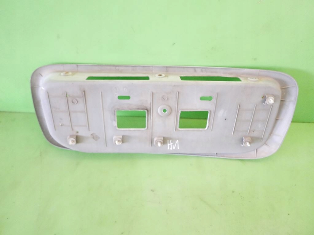 фото №5, Накладка молдинг рамка номерного знака задня nw hyundai h1 i