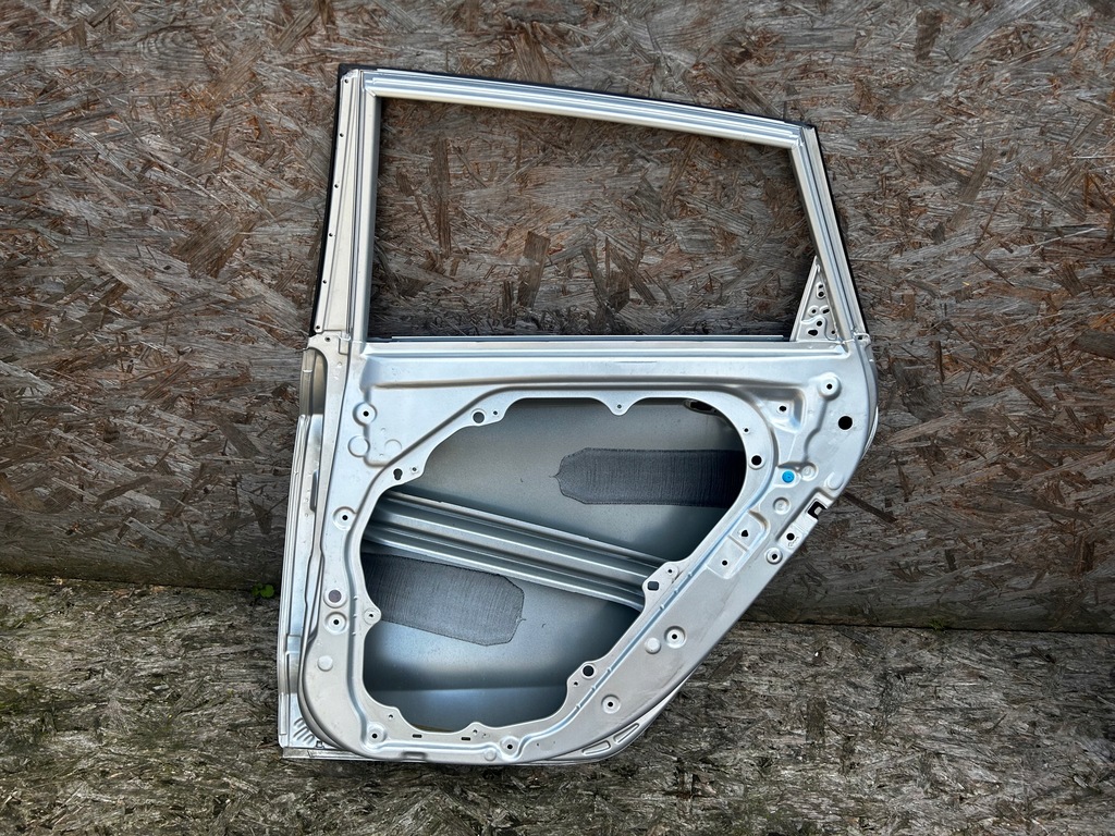 фото №10, Hyundai i30 ii дверь правое задняя задние