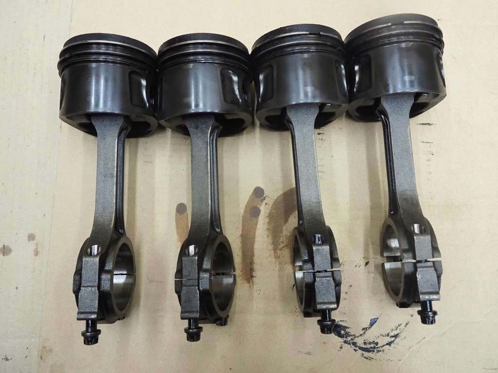 фото №1, Ford mondeo mk3 2.2 tdci qjba поршень шатун