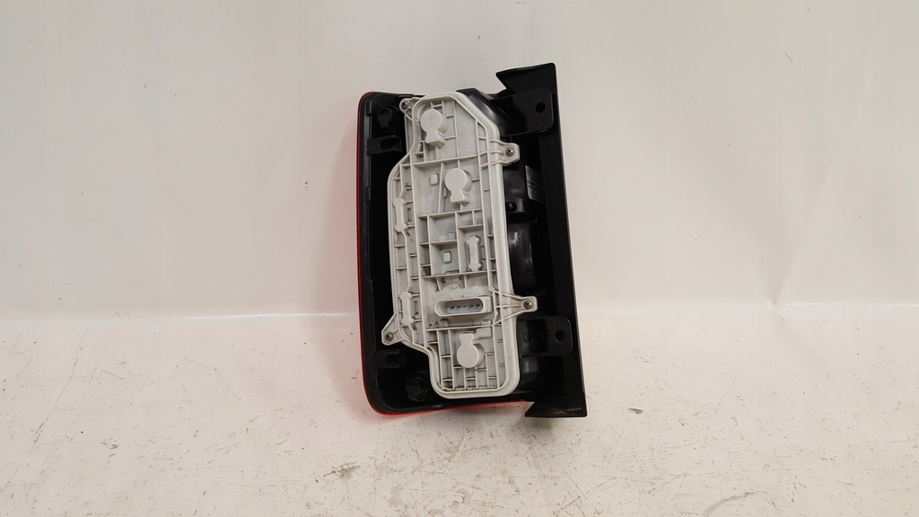 фото №8, Vw caddy 2k лампа задняя задняя правая 15-20r