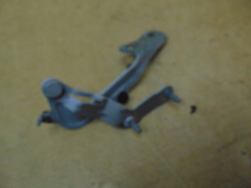 фото №1, Петля капот правый ford s-max mk1 6m21-u16800-ab