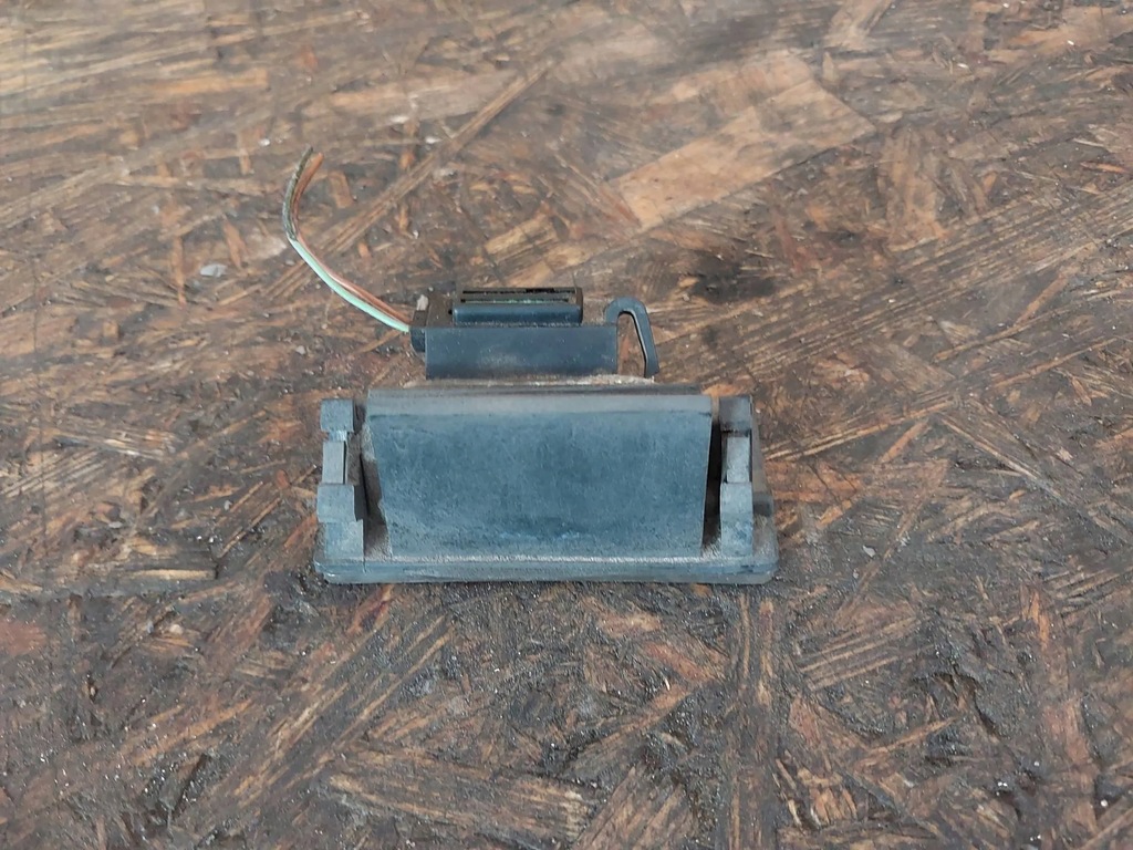 фото №9, Лампа номерного знака реєстраційний audi a4 b5 fl kombi