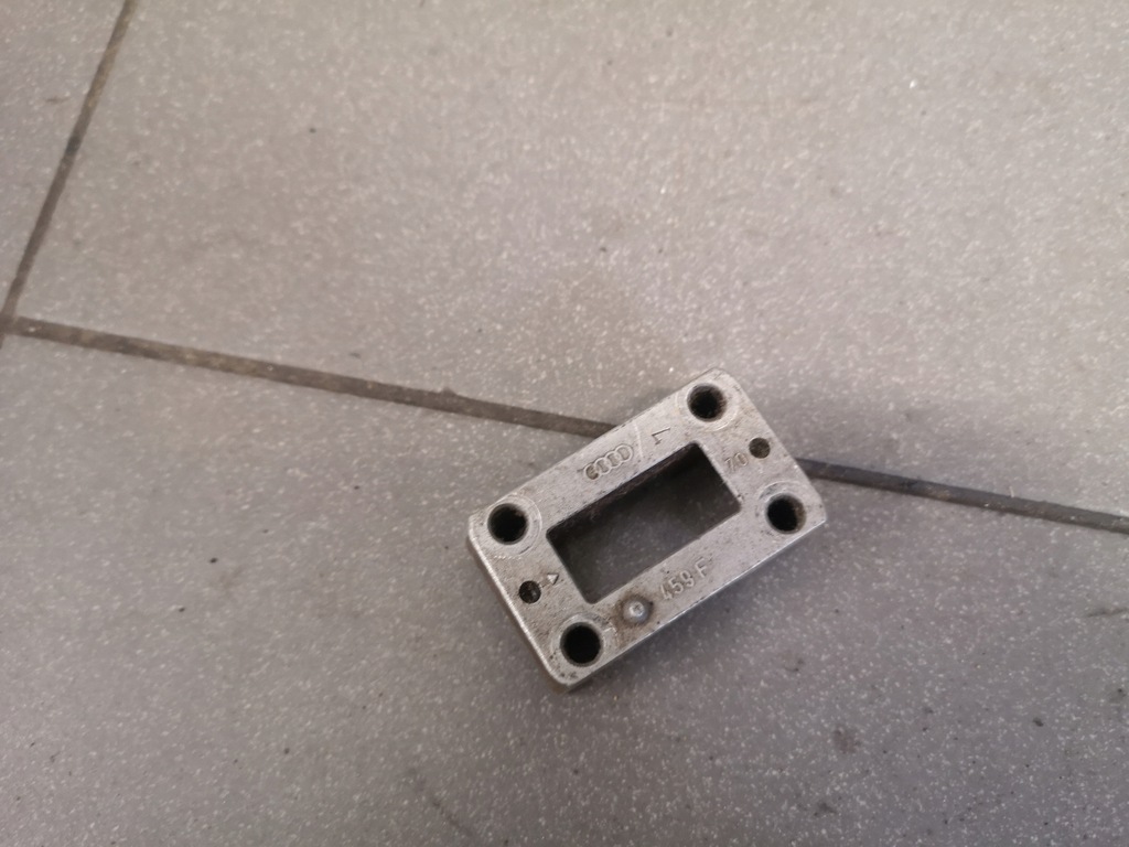 фото №1, Підніжка вала розподільного валу audi a6 c5 a8 d2 459f