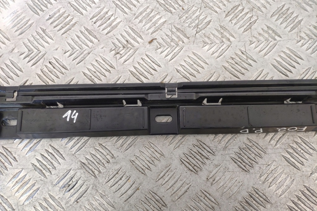 фото №9, Задние правое кронштейн порог bmw 7 f01, f02 7187102 4.4l бензиновый 298kw