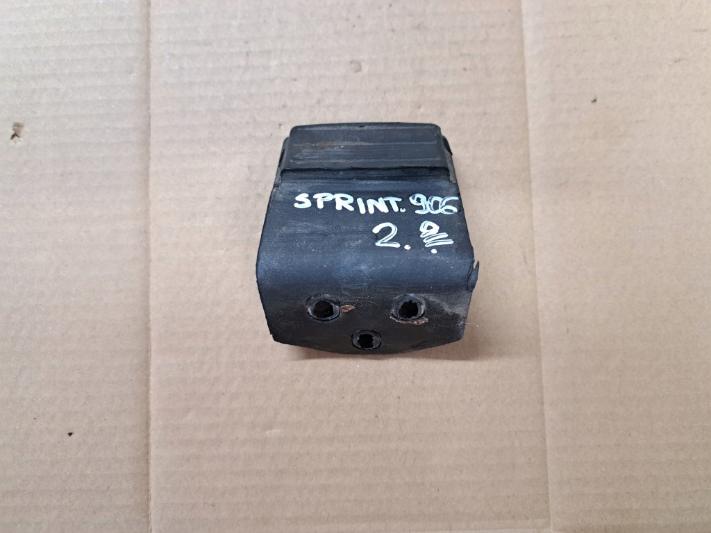 фото №2, Mercedes sprinter 906 отбойник дверь