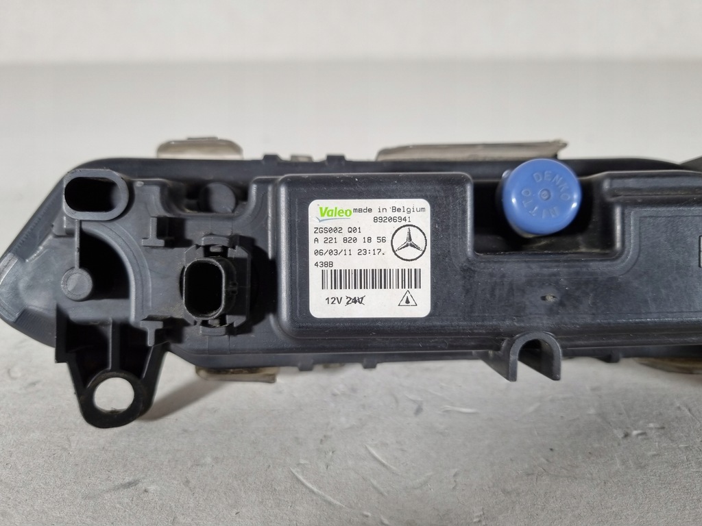 фото №10, Led свет drl правый перед mercedes w221 lift 204