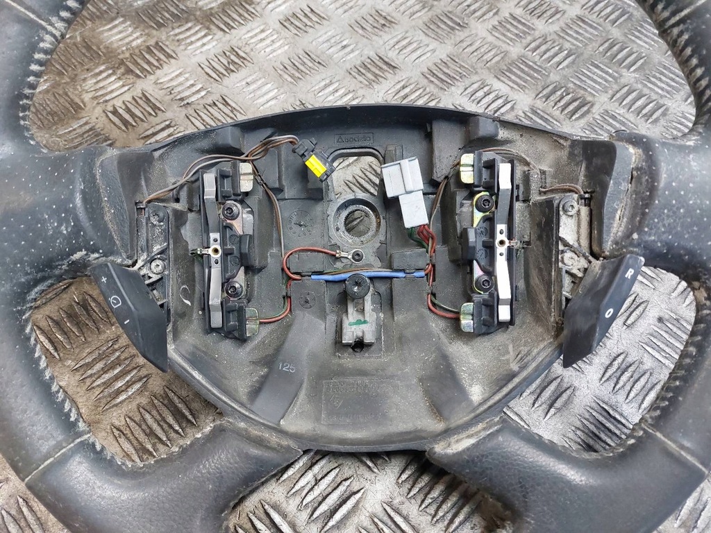 фото №8, Повітропровід + подушка renault laguna ii 8200139852e 8200323714a