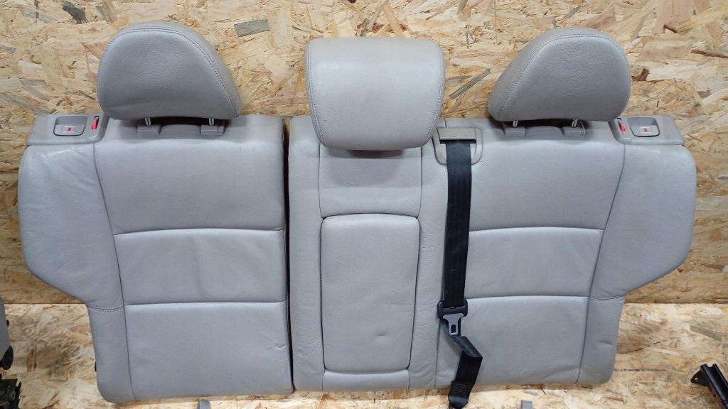 фото №7, Сидіння шкіра volvo v50