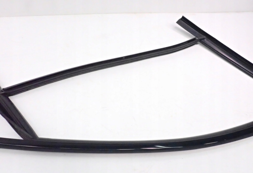 фото №7, Направляющая прокладка стекло 4h0837432a audi a8 d4