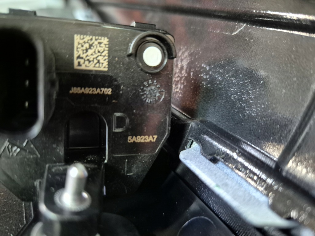 Молдинг поріг захист ліва лампа 8081559 bmw 7 g70 m-pakiet оригінал Доставка