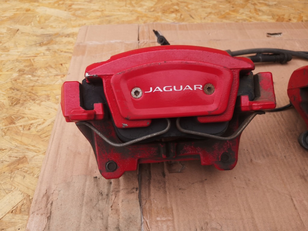 фото №4, Jaguar f-pace суппорт тормозной перед 3.0d