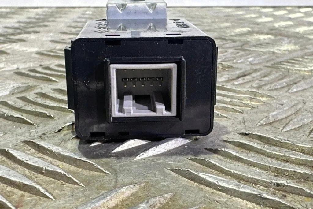 фото №1, Модуль иммобилайзер kia cee'd sw ed 954202v000 1.4l бензиновый 2012