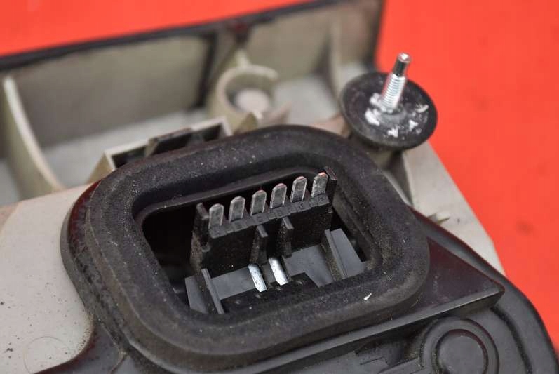 фото №8, Лампа правая задняя задняя 62281 opel zafira a 99-03