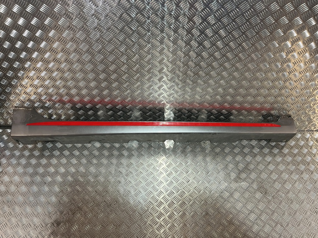 Купити Молдинг накладка поріг права kia picanto iii 17- gt line