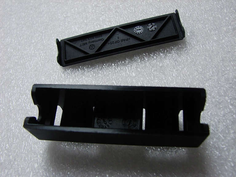 фото №9, Кронштейн трос замка капот vw seat skoda оригинал 5n0823411a