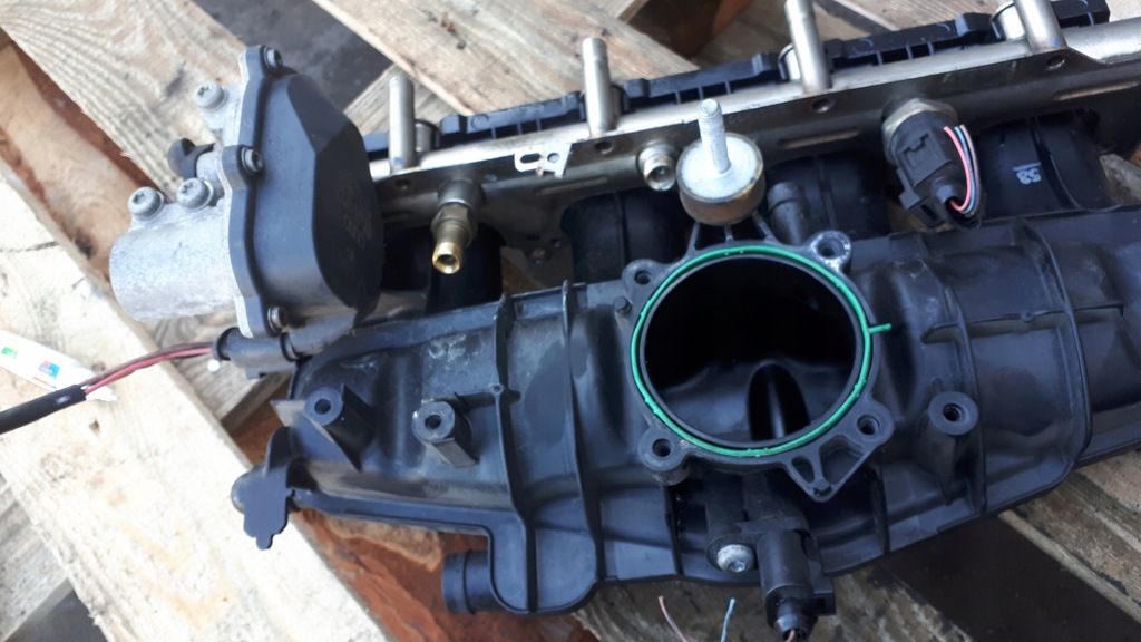 фото №9, A4 b7 колектор всмоктуючий регулятор 2.0 tfsi a6 c6