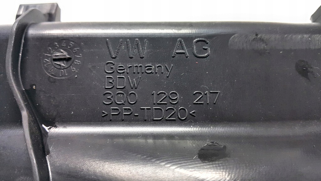 фото №11, Volkswagen оригинальный номер 3q0129217 воздуховод воздуха
