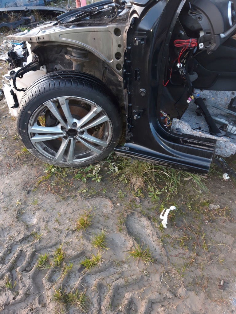 фото №1, Audi a3 8v sedan четверть передняя левая блок двигателя a