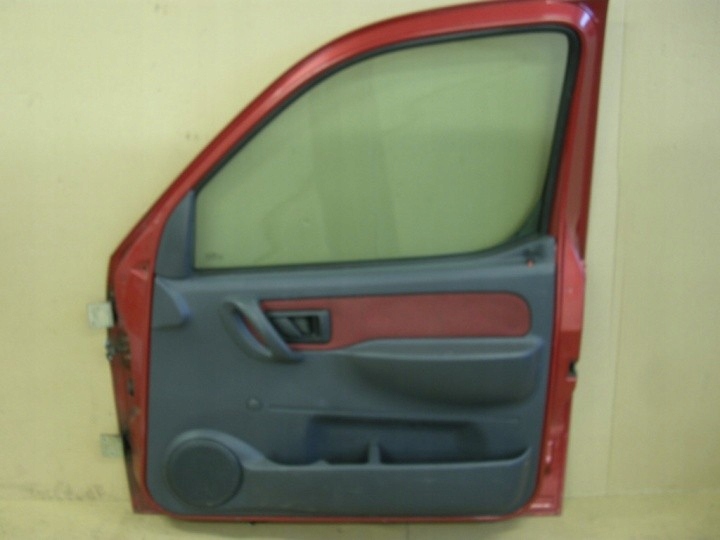 фото №4, Citroen berlingo i дверь правое перед