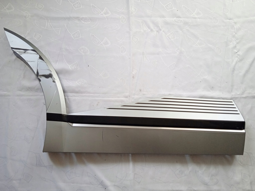 фото №1, Молдинг дверь задняя правая hyundai ioniq v 5 21-