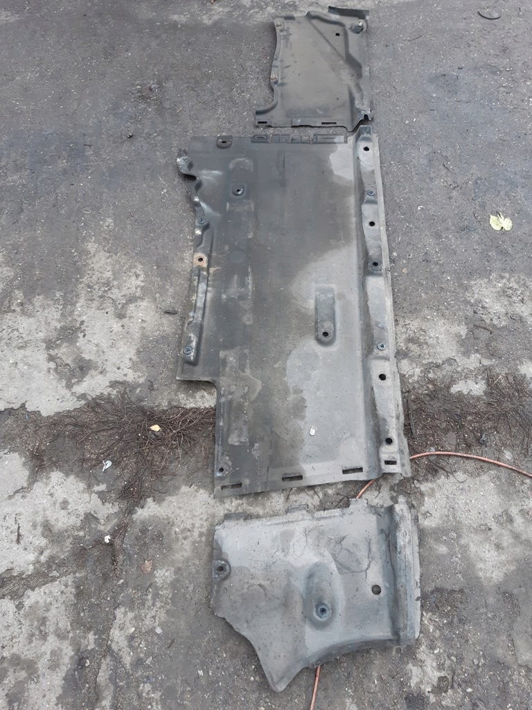 фото №15, Audi a7 4g защита плита пол подвеска левая 4g0825207e