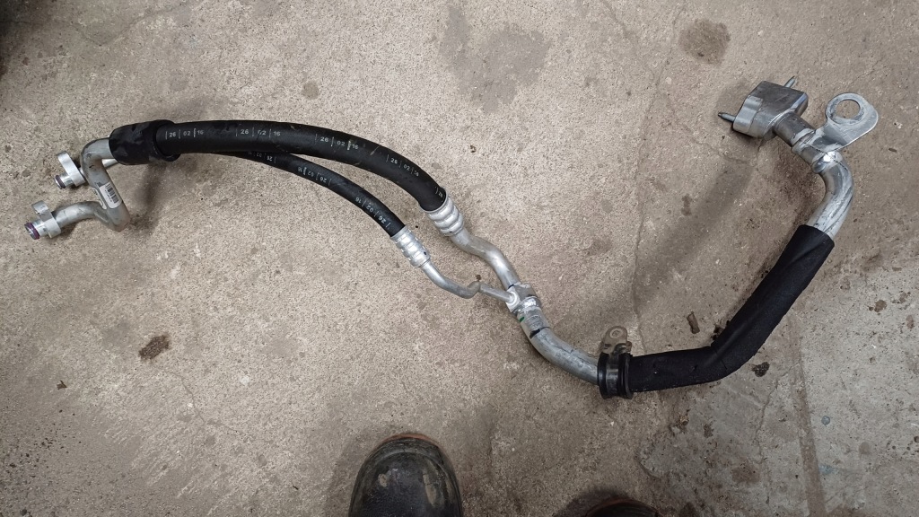 фото №1, Mercedes w212 2.2 cdi шланг кондиционера a2128308200