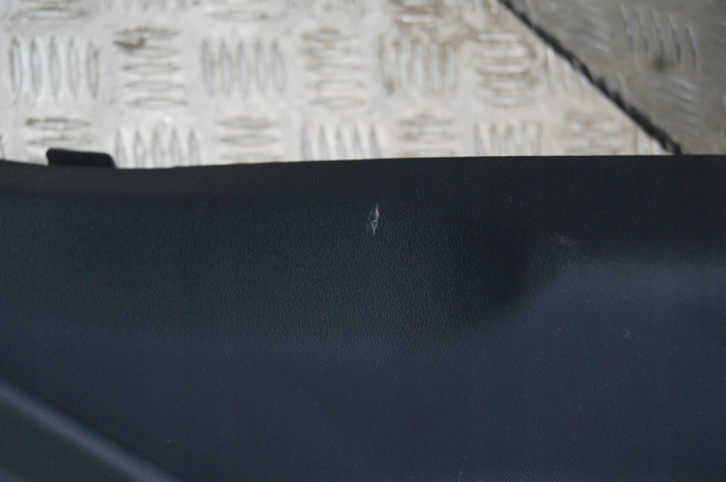 фото №9, Kia ev6 обшивка багажника правий