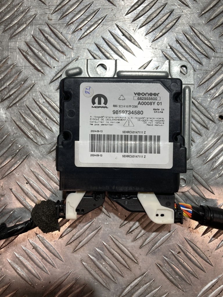 фото №1, Peugeot 5008 ii 2024 блок управления / модуль подушка безопасности