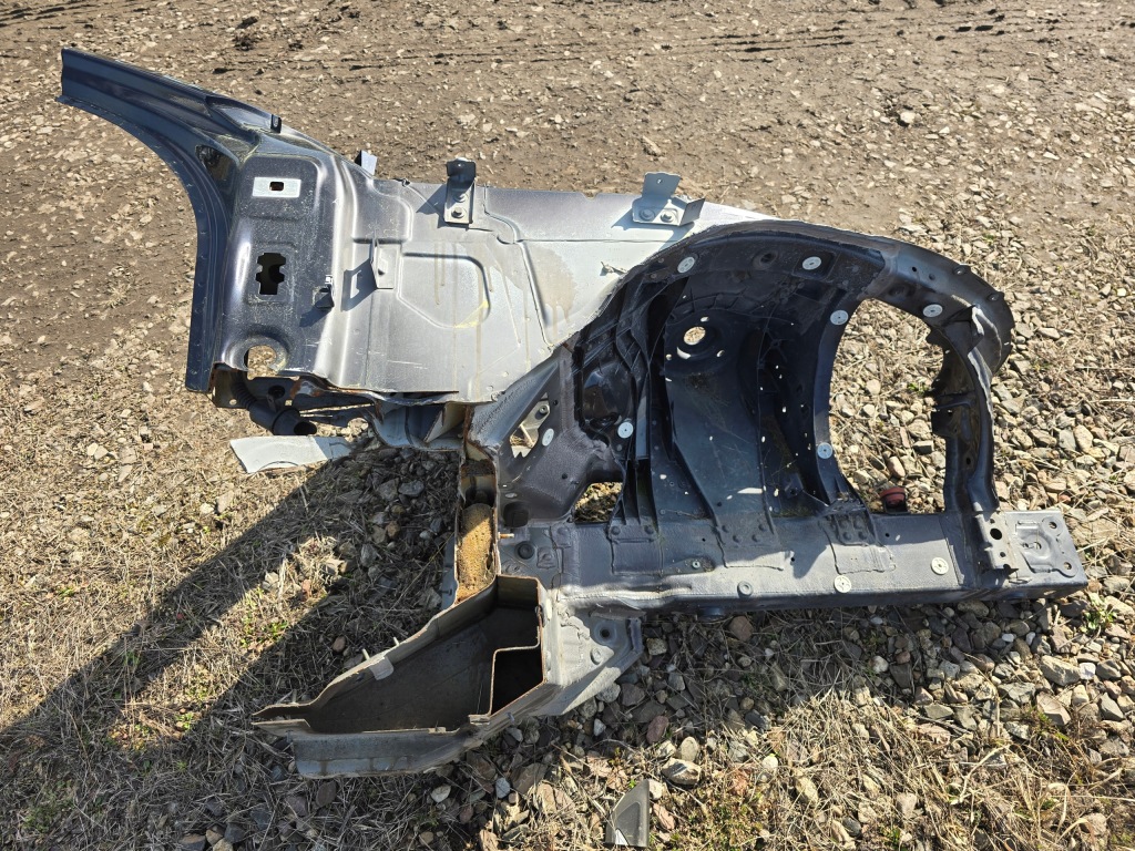 Купить Bmw 7 g12 четверть перед передняя правая