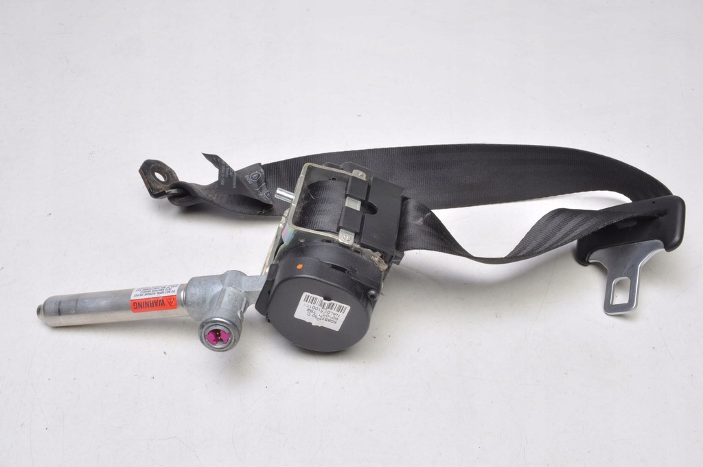 фото №1, Volvo s40 ii v50 pas безопасности правый задняя задний 2 ряд 8639553