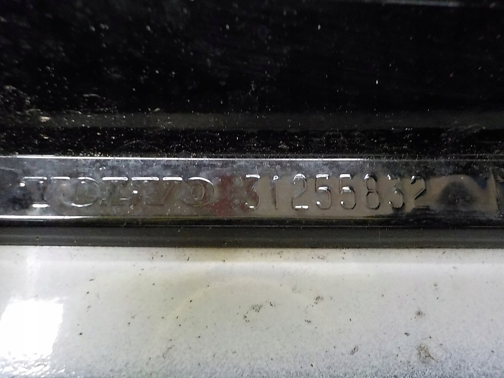 фото №12, Volvo c30 спойлер спойлер кришки 31255832