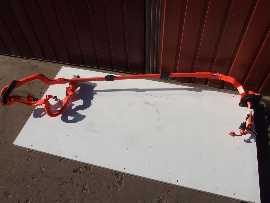 Купить Toyota yaris cross рестайлинг  1.5 гибрид шланг аккумулятор wysokiego напряжения