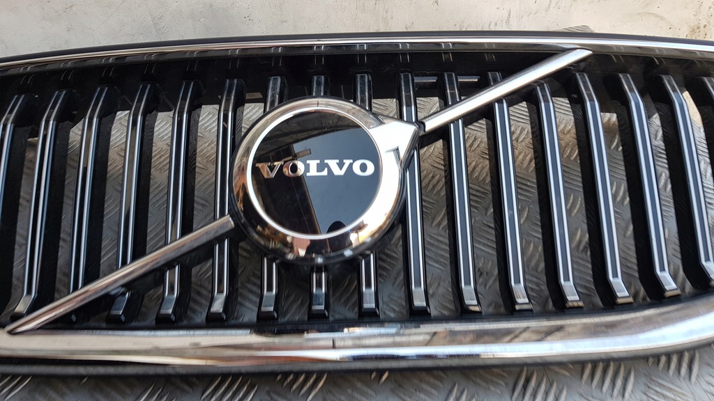 фото №14, Volvo xc60 ii lift решётка радиатора решётка радиатора радиатора 32291019