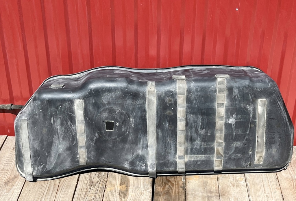 фото №9, Jeep grand cherokee 3.0crd wk bak бак топлива оригинал zdrowy