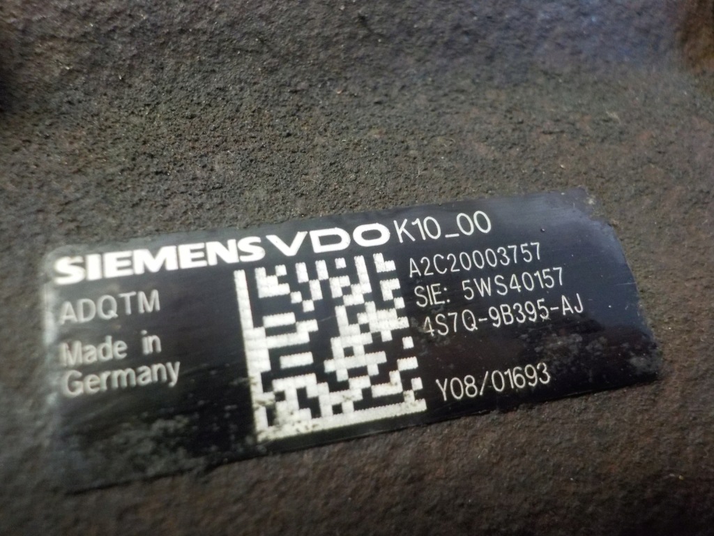 фото №5, Discovery iii 2.7 td v6 06r 190km 276dt насос впрыскная 4s7q-9b395-aj