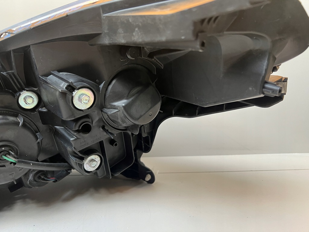 фото №12, Лампа передняя правая peugeot 4007 обычная линза