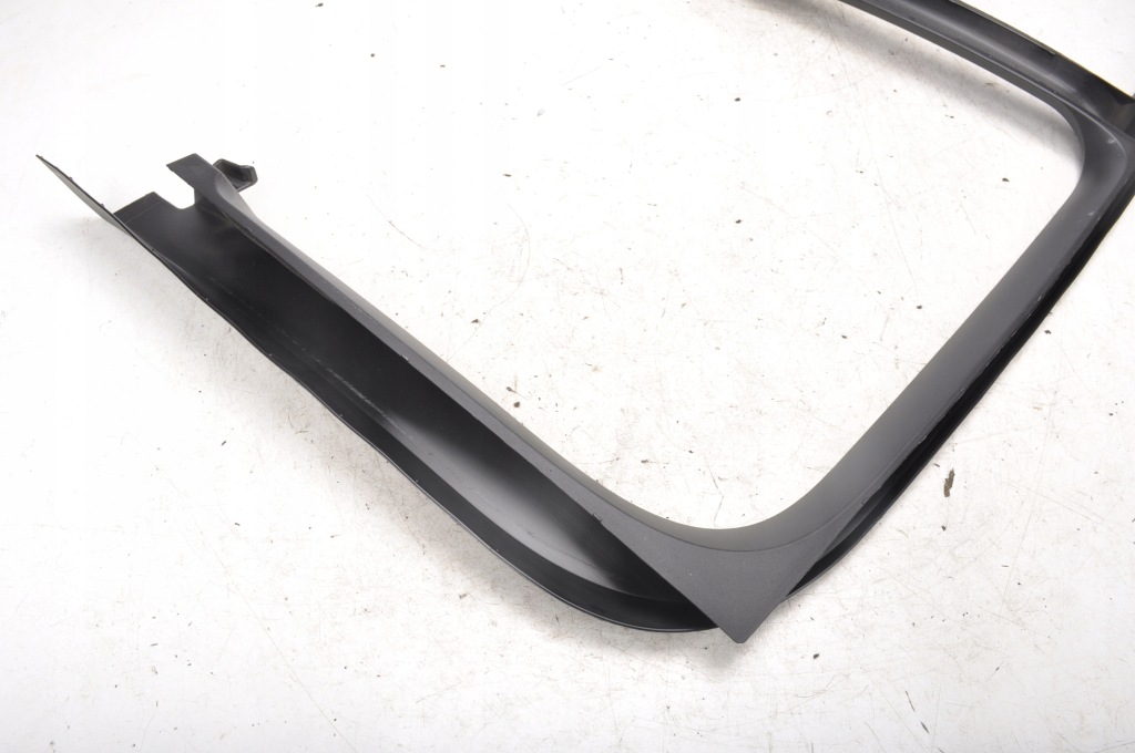 фото №2, Volvo xc40 ii рамка двері правий задня 31455064 2019