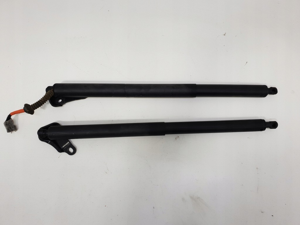 фото №1, Bmw x1 f48 амортизатори кришки багажника комплект