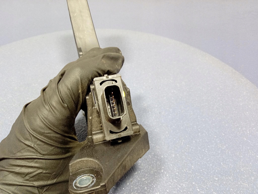 фото №5, Ford mustang mach-e педаль газа потенциометр lj9c9f836ca