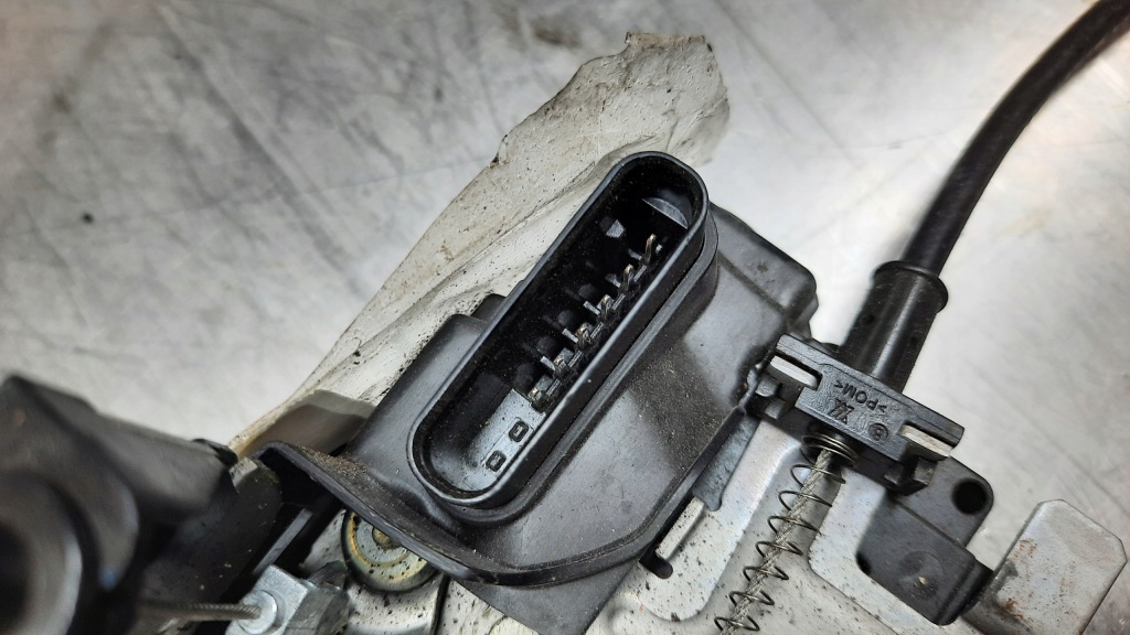 фото №4, Замок двері лівий перед 31349894 volvo xc90 ii