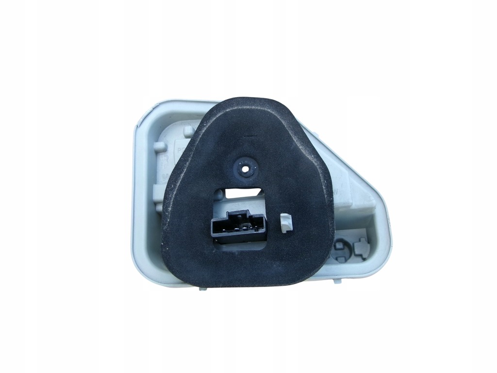 фото №1, Вкладыш правый лампы задняя peugeot 208 ii 19-23