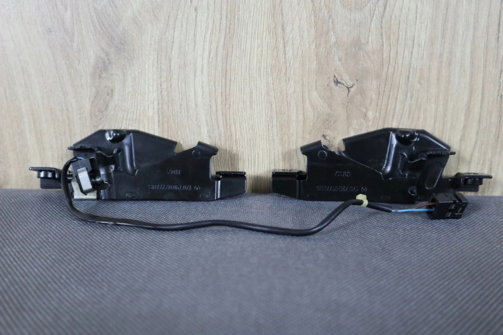 фото №1, Mercedes slk r170 lift замок засов засовы крыша комплект a1707900177