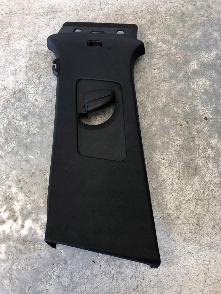 Захист стійка ліва vw tiguan r-line 5n0867243b Ціна