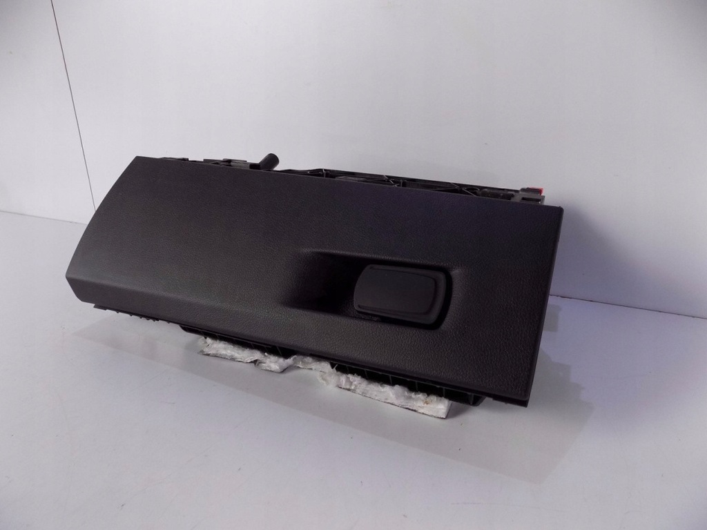 фото №8, Bmw 2 f45 / f46 бардачок пассажира - 6176