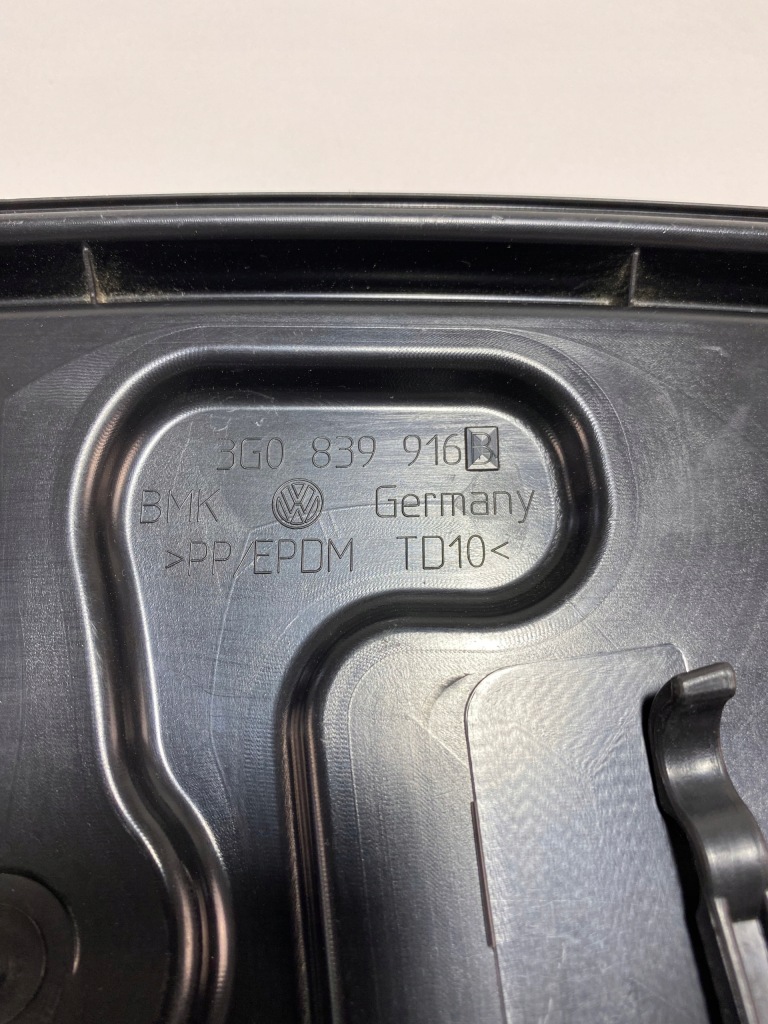 фото №4, Vw passat b8 заглушка / захист двері